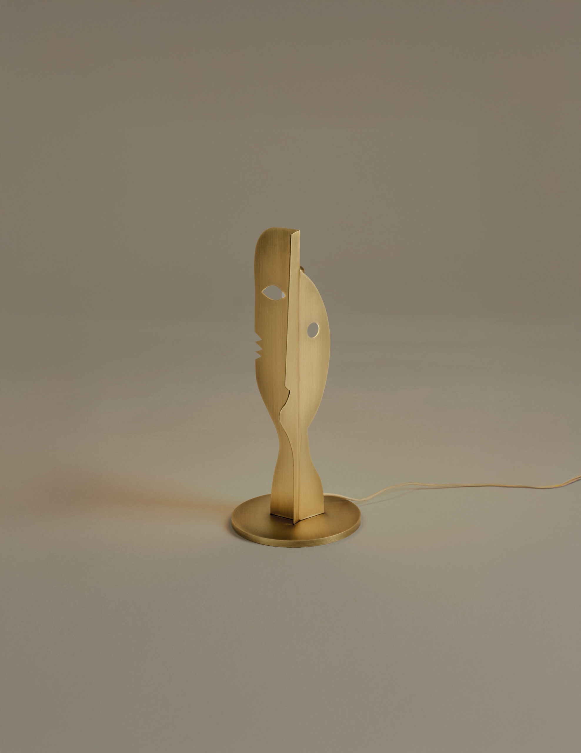 Deramo Lamp